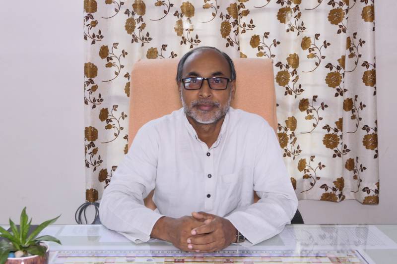 Fr. Vincent Kallamby CMI, PRINCIPAL